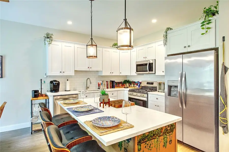 1485 Lonsdale Avenue #C, Lincoln, RI 02865 - #3