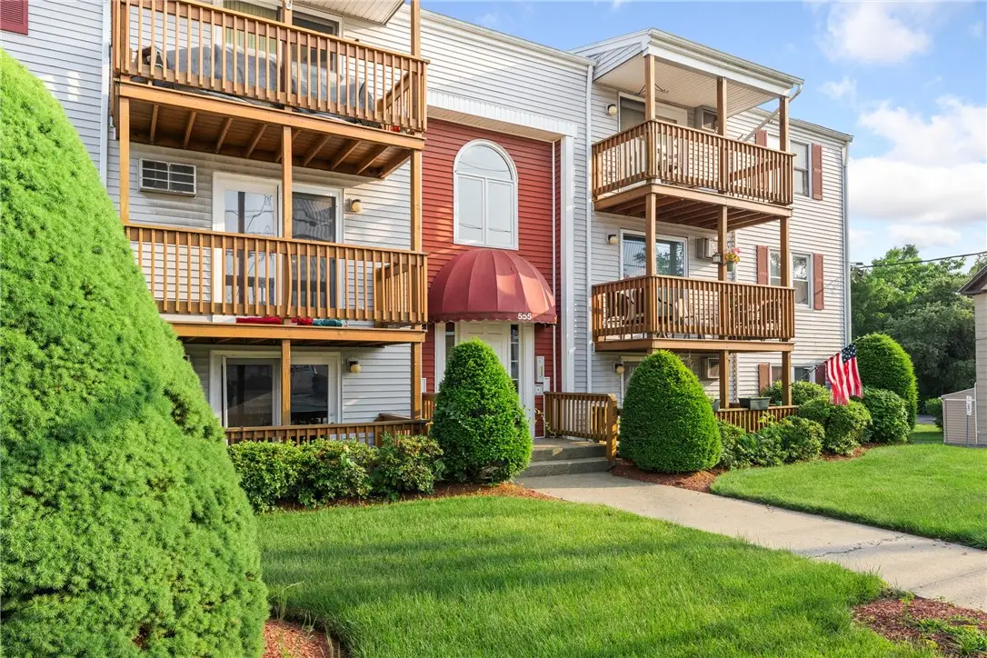 555 Diamond Hill Road #303, Woonsocket, RI 02895 - #1