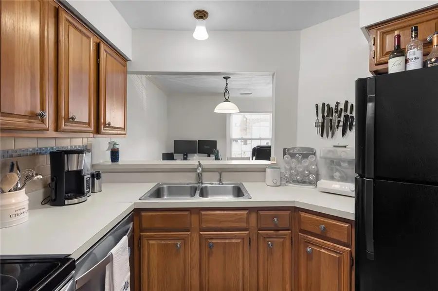 626 Smithfield Road #908, North Providence, RI 02904 - #3