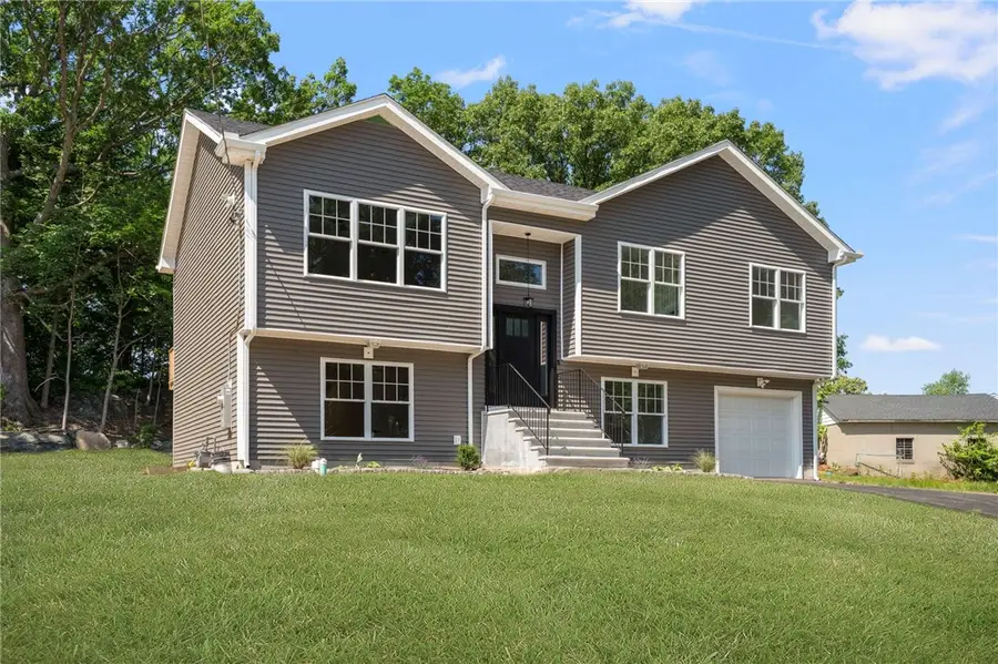 18 Pleasantview Avenue, Johnston, RI 02919 - #2