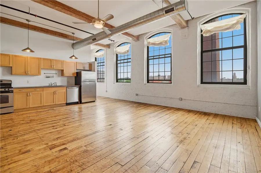 28 Bayley St Street #406, Pawtucket, RI 02860 - #2