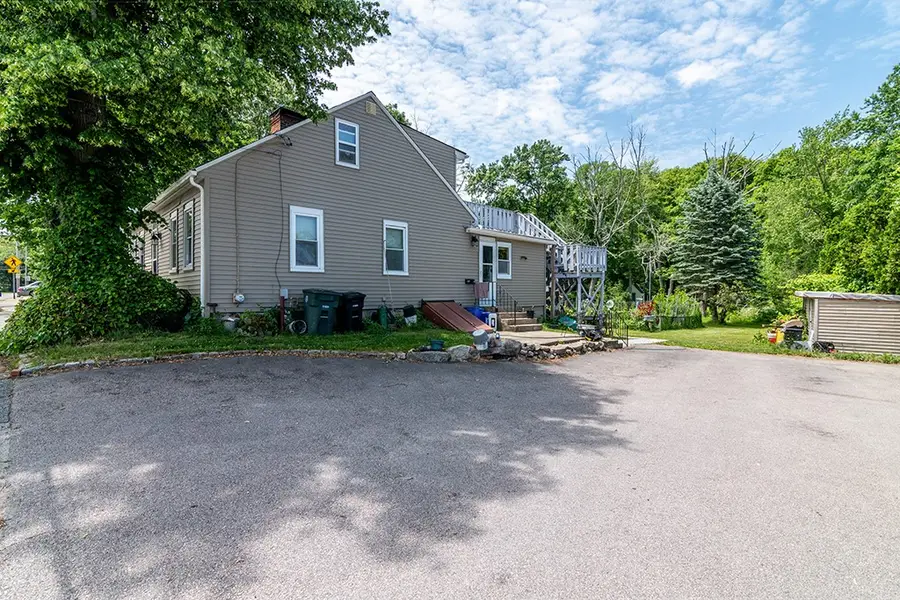 661 Washington Street, Coventry, RI 02816 - #2