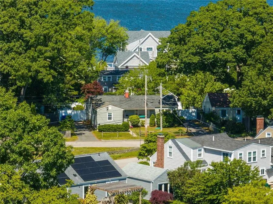 905 Bullocks Point Avenue, Riverside, RI 02915 - #2