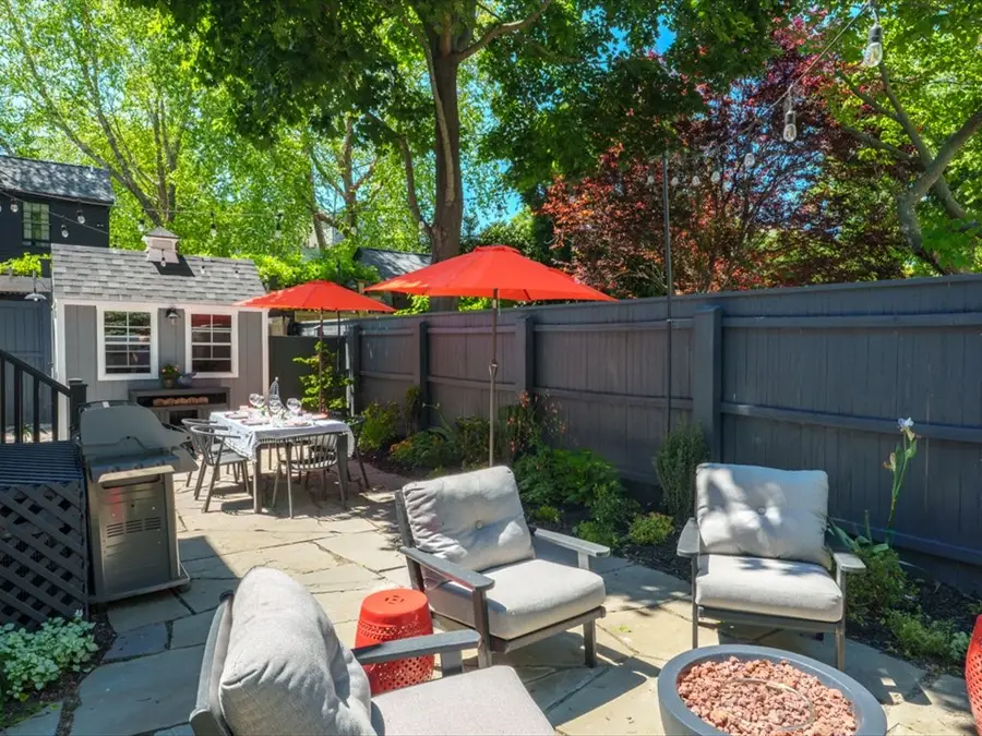 17 Willow Street #2, Newport, RI 02840 - #3