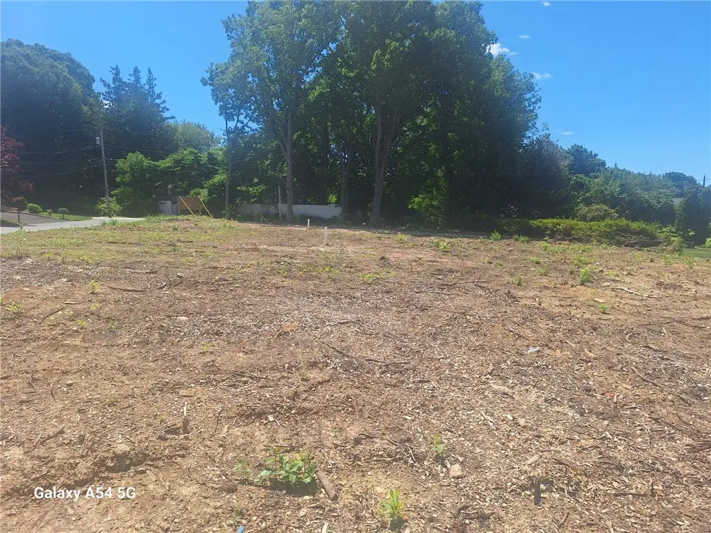1 Kernwood Avenue, Johnston, RI 02919 - #1