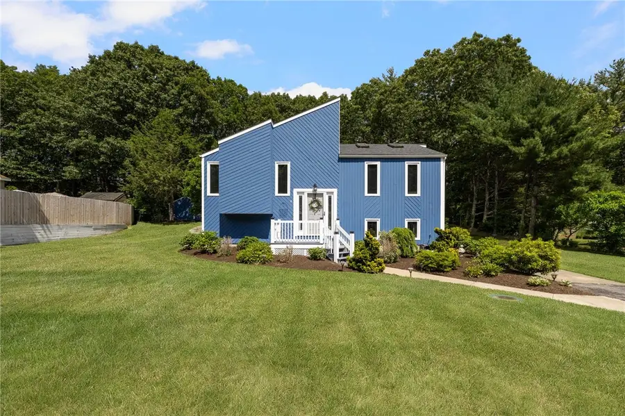 8 Birchwood Lane, Coventry, RI 02816 - #2