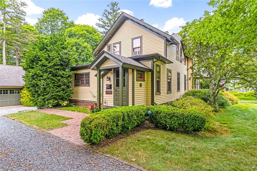300 Kenyon Avenue, South Kingstown, RI 02879 - #2