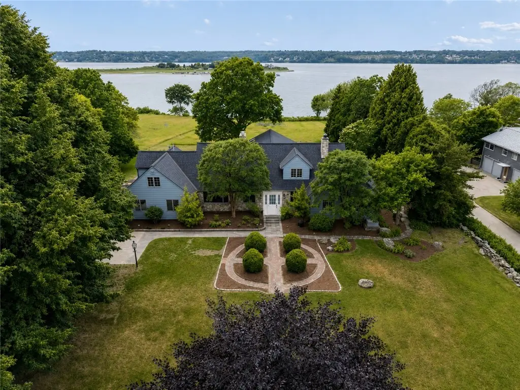 683 Neck Road, Tiverton, RI 02878 - #1