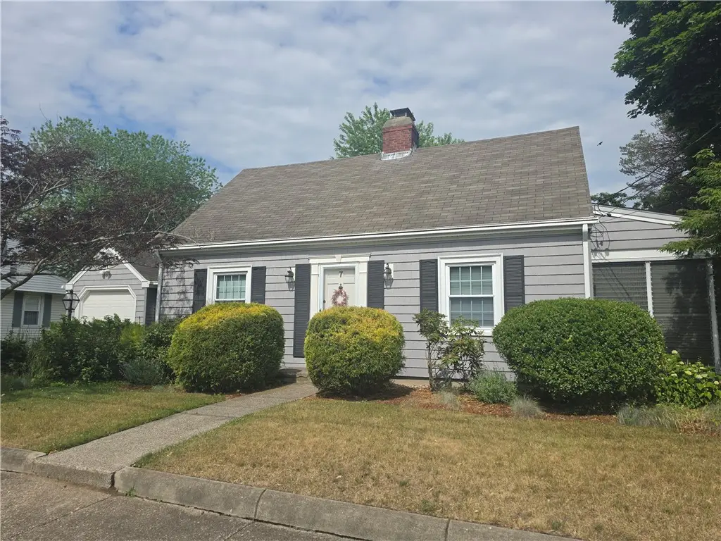7 Wilton Avenue, Pawtucket, RI 02861 - #1
