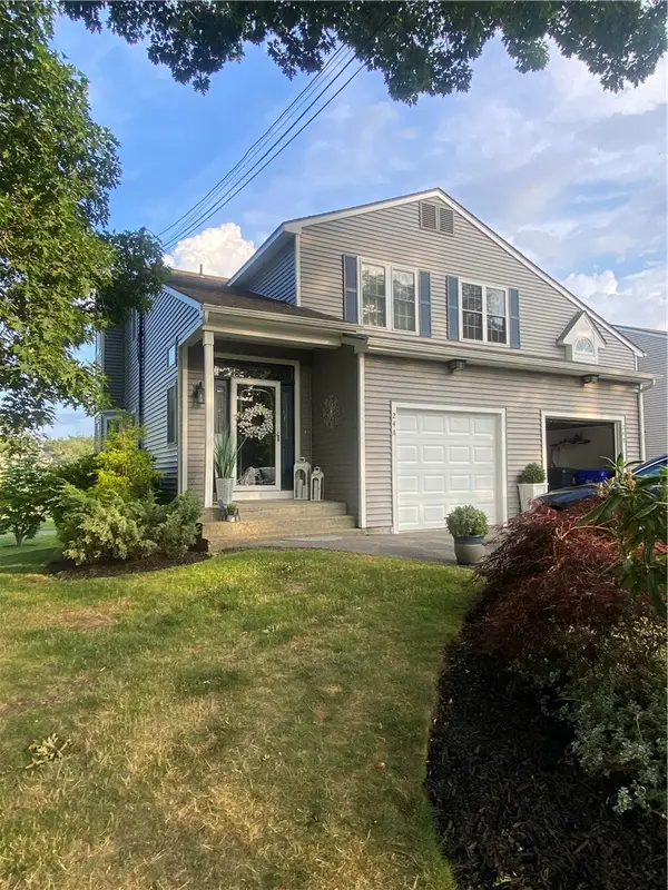 24 Pond Court #24A, North Providence, RI 02904