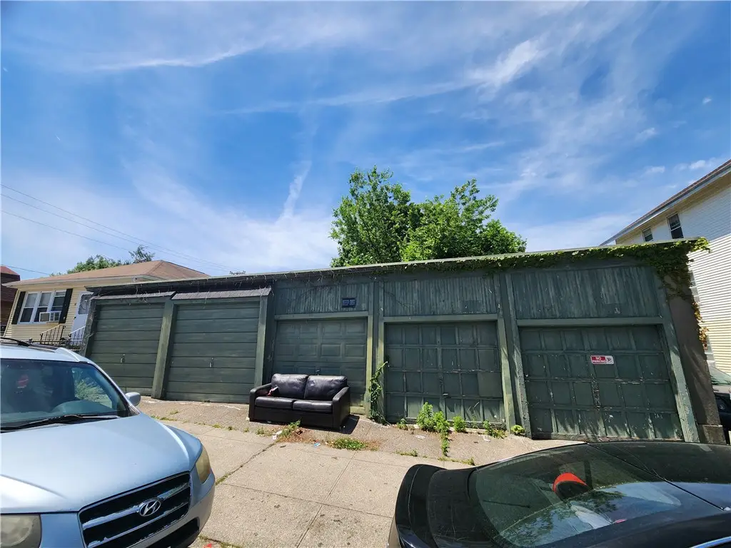 82 Larch Street, Pawtucket, RI 02860 - #1