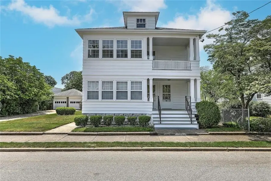 181 Saratoga Avenue, Pawtucket, RI 02861 - #2