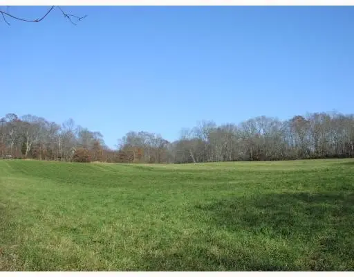 536 Highland Road, Tiverton, RI 02878 - #1