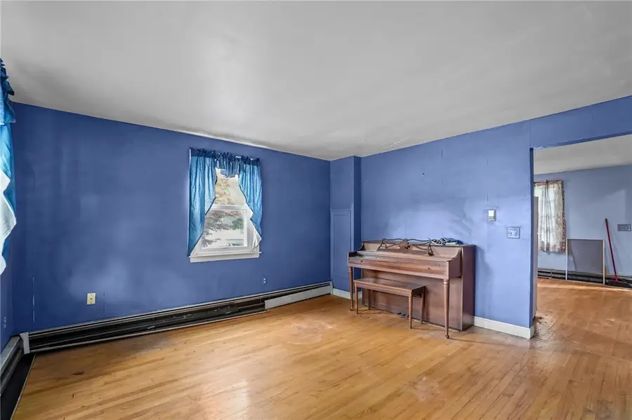 119 Rounds Avenue, Riverside, RI 02915 - #3
