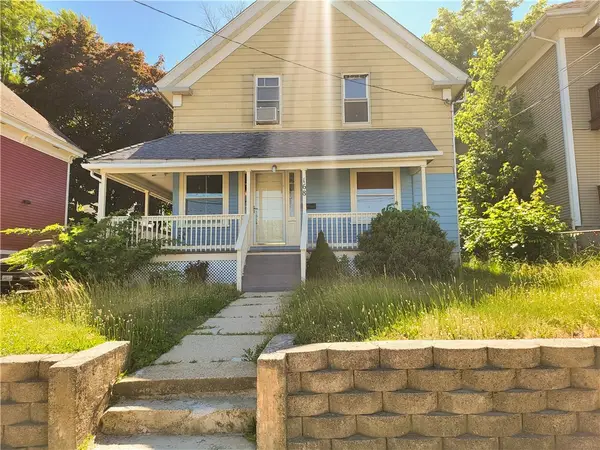 168 3rd Avenue, Woonsocket, RI 02895