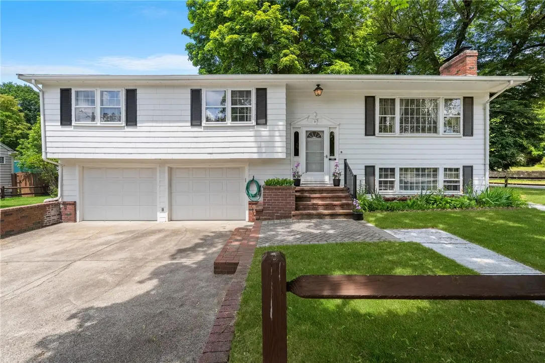 9 Katherine Road, Woonsocket, RI 02895 - #1