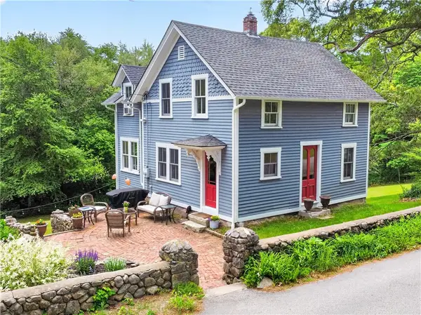 108 Oak Street, Hopkinton, RI 02804