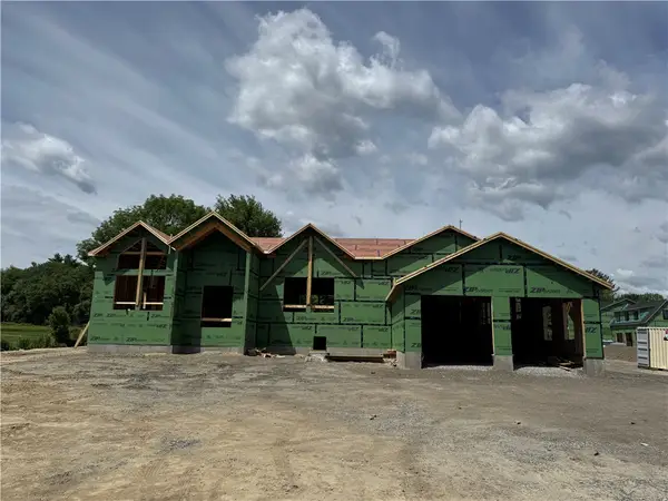 1499 Pippin Orchard Road, Cranston, RI 02921