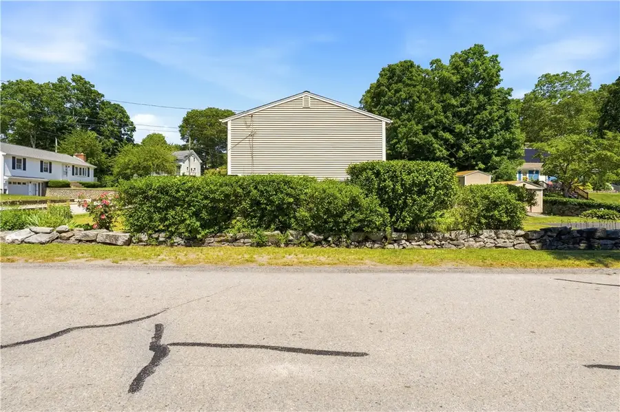 14 Oak Street, West Warwick, RI 02893 - #3
