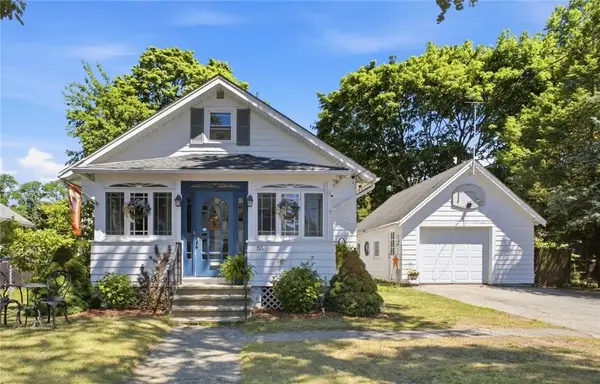 55 Edison Street, Warwick, RI 02889