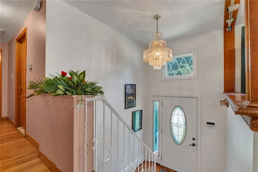 83 Valente Drive, Cranston, RI 02920 - #2