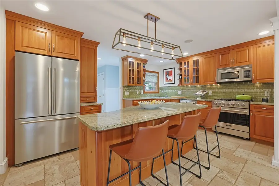 25 Tryon Avenue, Rumford, RI 02916 - #2