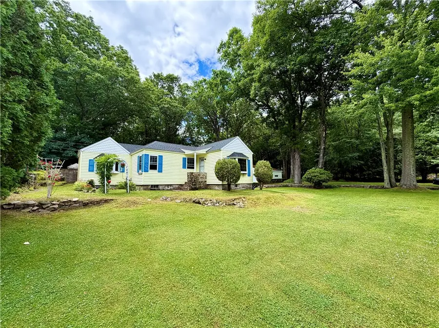 328 Rhodes Avenue, Woonsocket, RI 02895 - #3