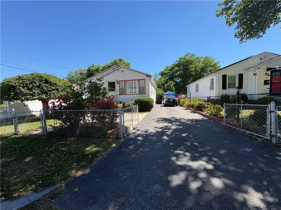 64 Dresser Street, Providence, RI 02909 - #3
