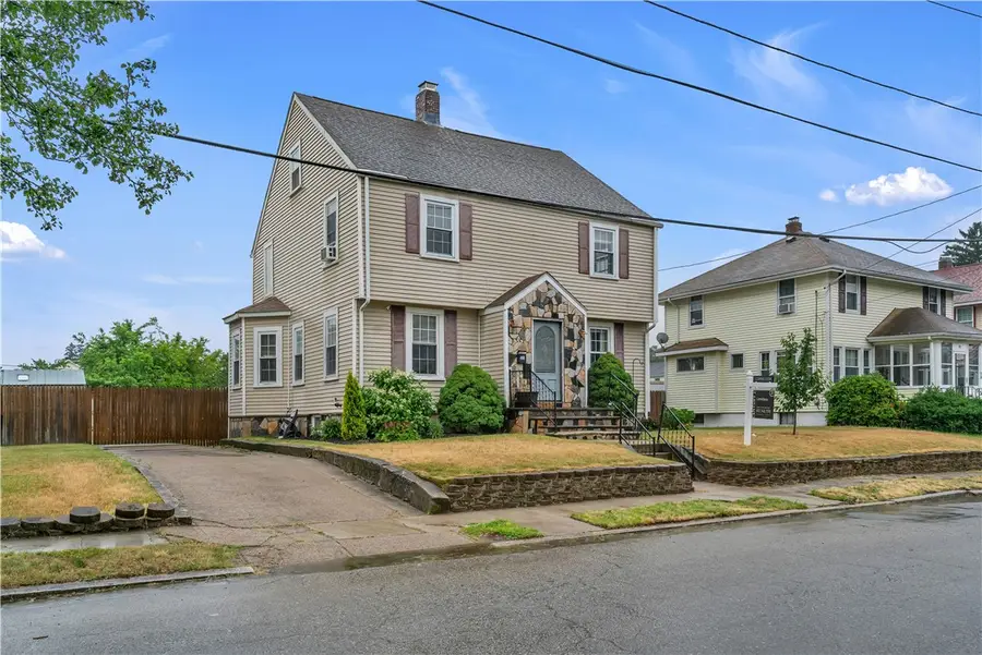 86 Westwood Avenue, Cranston, RI 02905 - #3
