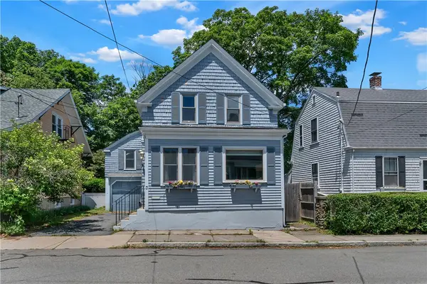 3 Sycamore Street, Newport, RI 02840