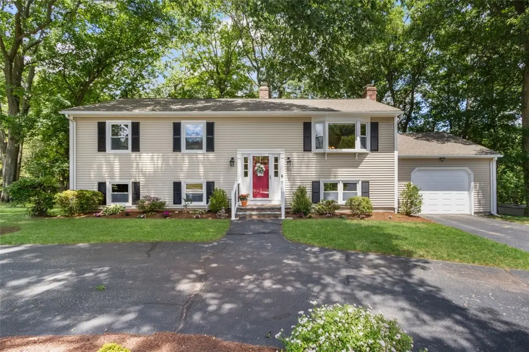 123 Hines Farm Road, Cranston, RI 02921 - #1