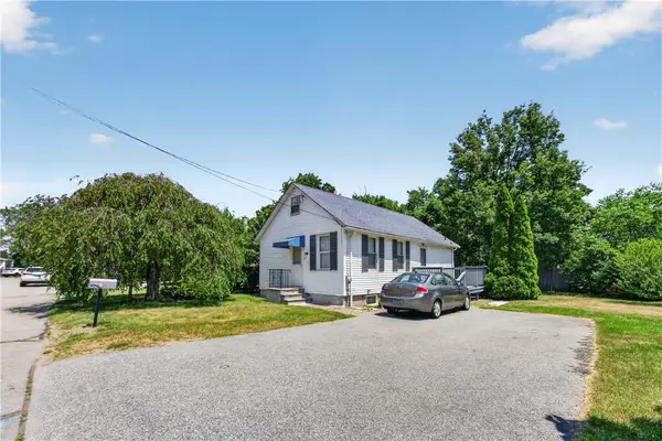 50 Lloyd Avenue, Warwick, RI 02889