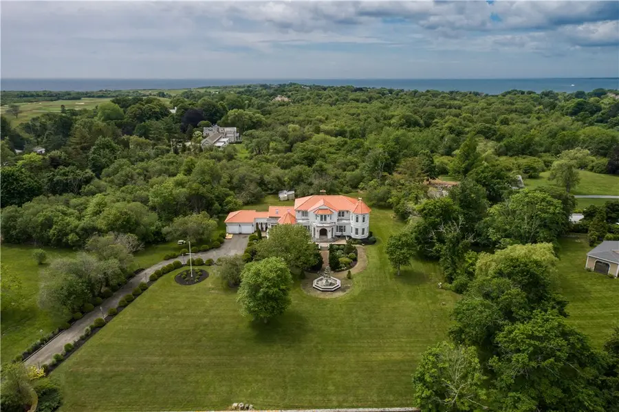 10 Ridge Road, Newport, RI 02840 - #2