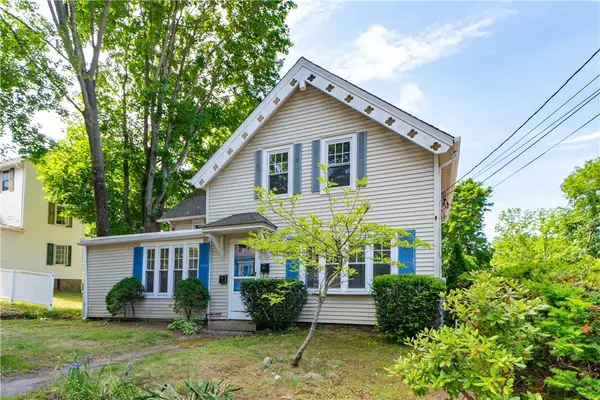 978 Kingstown Road, South Kingstown, RI 02879