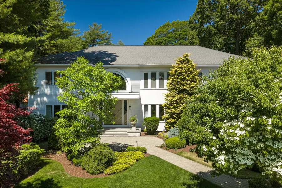4 Jones Circle, Barrington, RI 02806 - #3
