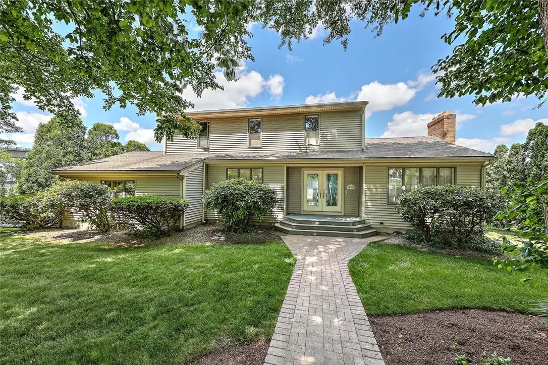 129 Seaside Drive, Jamestown, RI 02835 - #1