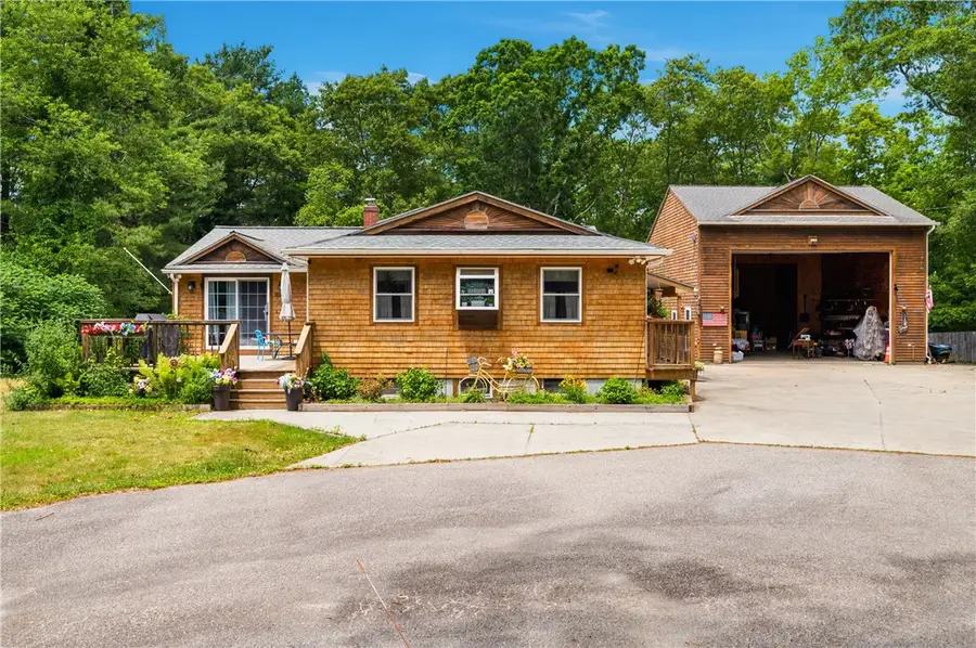 1625 Victory Highway, Coventry, RI 02827 - #2