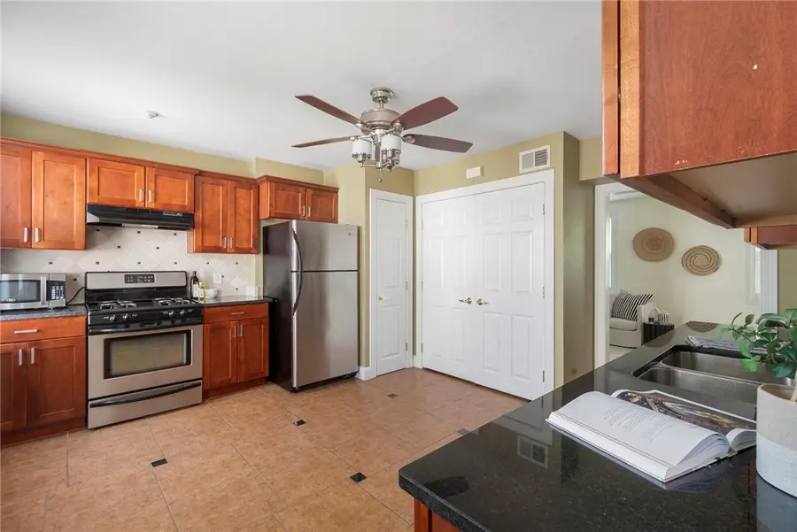 331 Williams Street #7, Providence, RI 02906 - #3