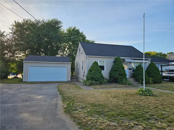 27 Clifton Avenue, Coventry, RI 02816