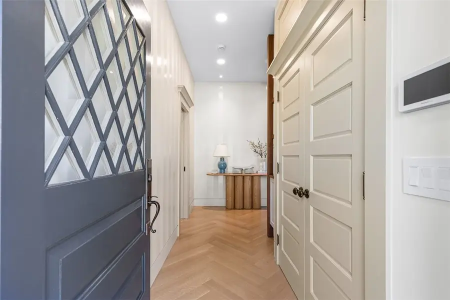 465 Lloyd Avenue, Providence, RI 02906 - #3