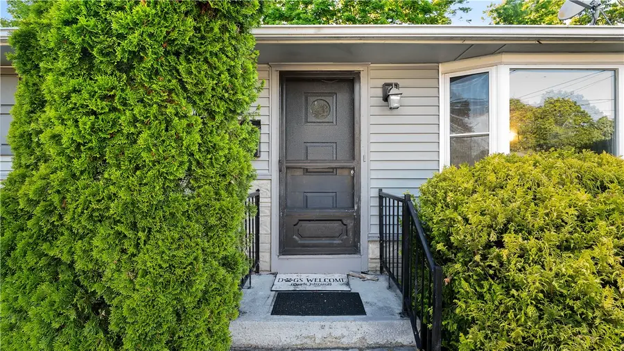 59 Liverpool Street, Warwick, RI 02886 - #2
