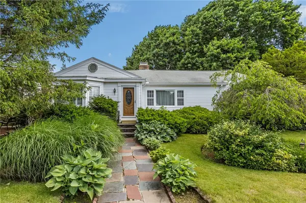 963 Hartford Avenue, Johnston, RI 02919