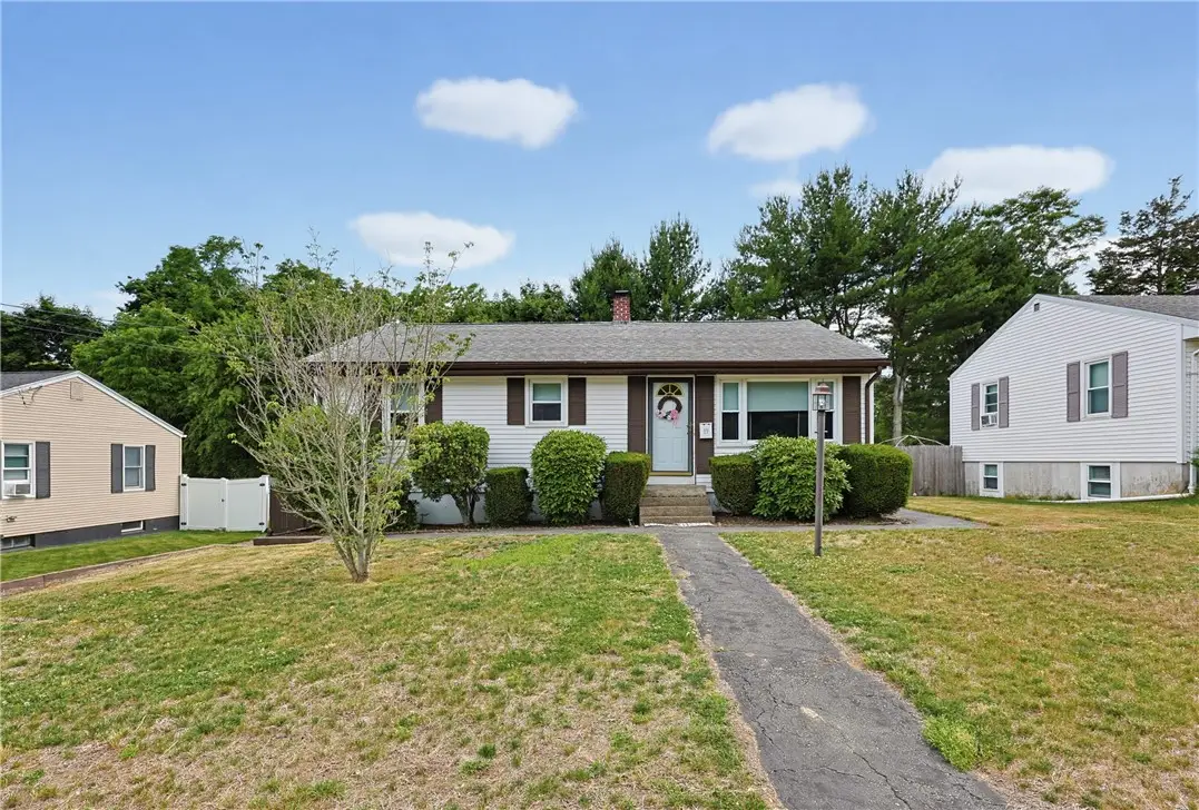 19 Louise Drive, West Warwick, RI 02893 - #1