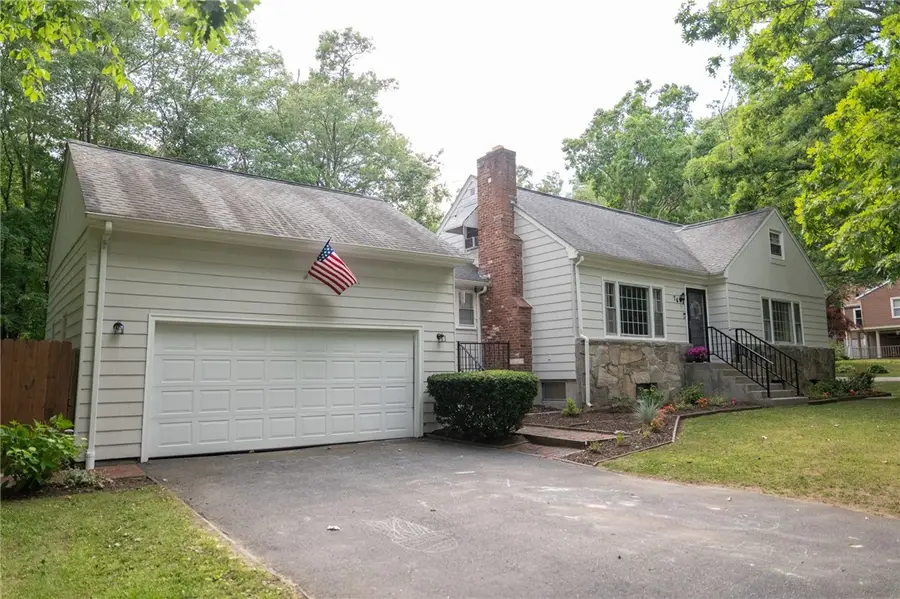 74 Follett Street, North Smithfield, RI 02896 - #2