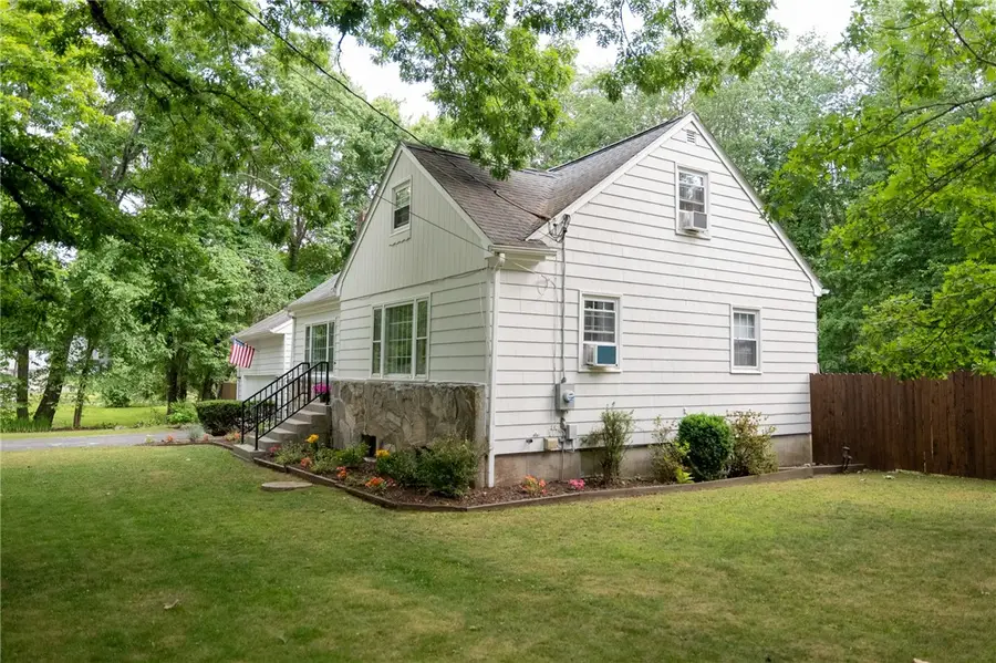 74 Follett Street, North Smithfield, RI 02896 - #3
