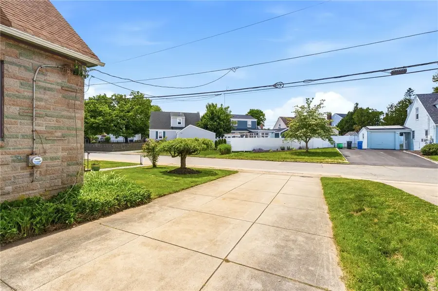 34 Intervale Road, Cranston, RI 02910 - #3