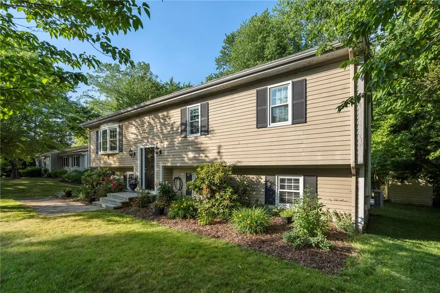 22 Kinnicutt Avenue, Warren, RI 02885 - #2