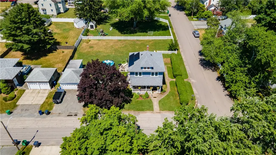 29 Burt Street, Warwick, RI 02886 - #3