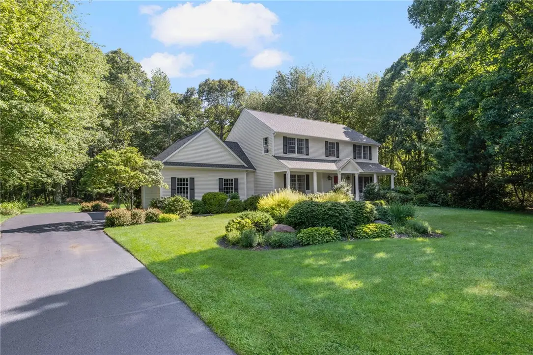11 Prides Crossing Lane, Saunderstown, RI 02874 - #1