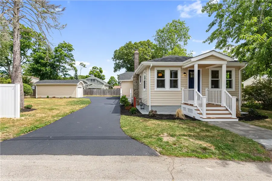 210 Promenade Street, Barrington, RI 02806 - #3